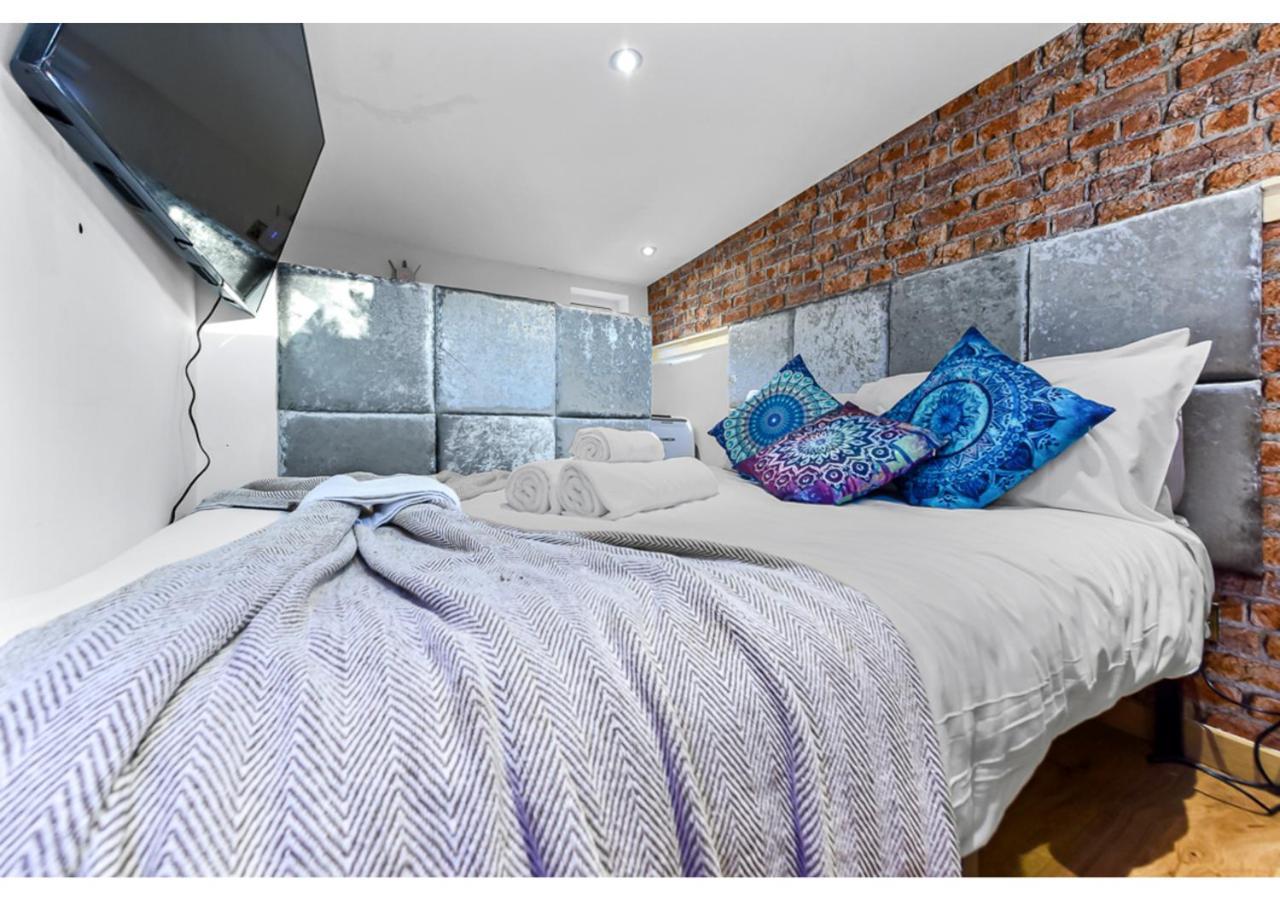 Appartement Charming Log Cabin With Hot Tub & Grill *