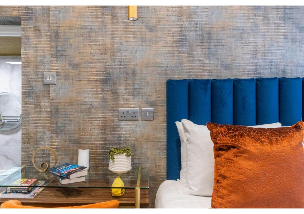 Apartment Adventure Awaits: London