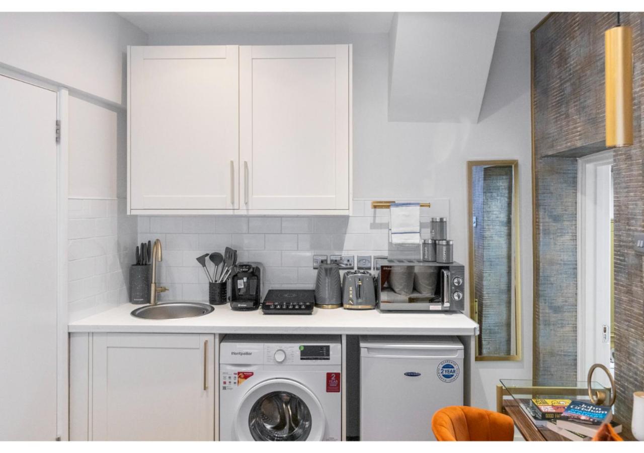 Adventure Awaits: Apartment London