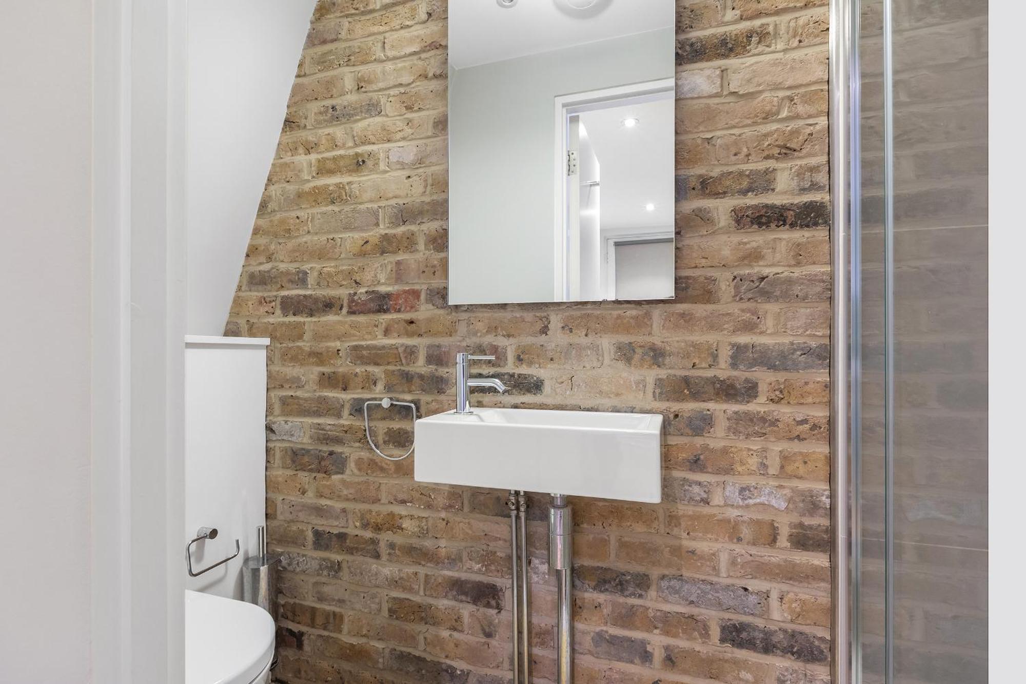 Luxurious In Kensington Apartment London