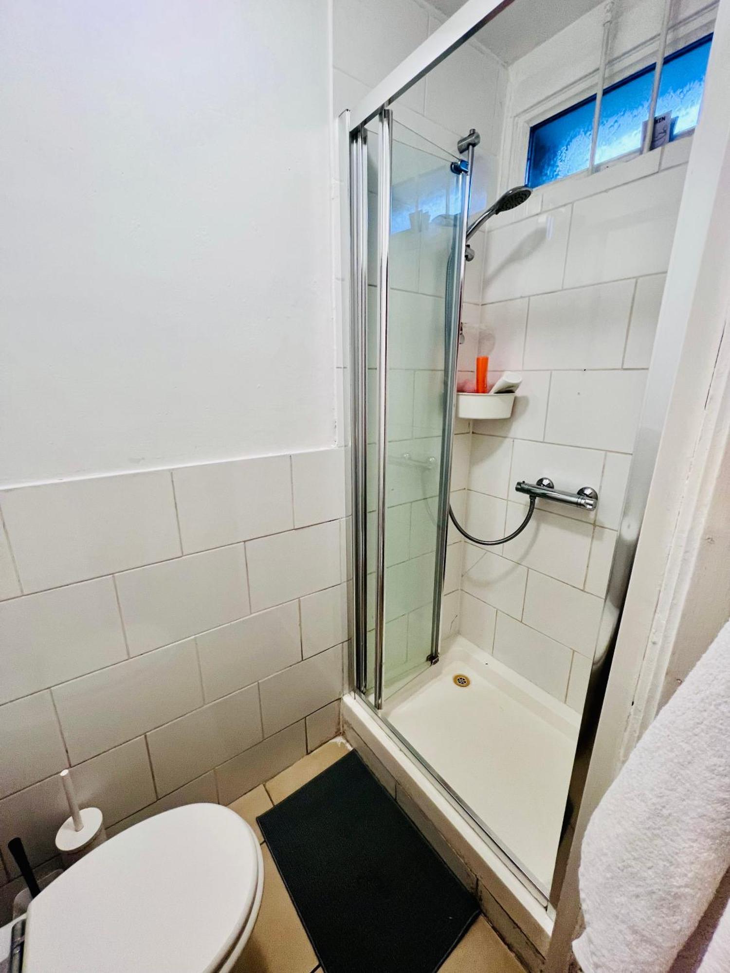 Stunning Double Sw2 Near To Brixton London