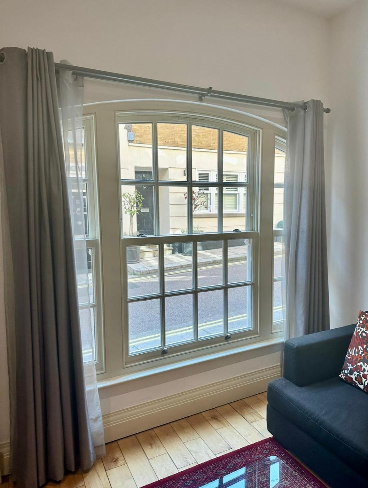 Luxury 2 Bedroom House Near Mayfair - Entire London
