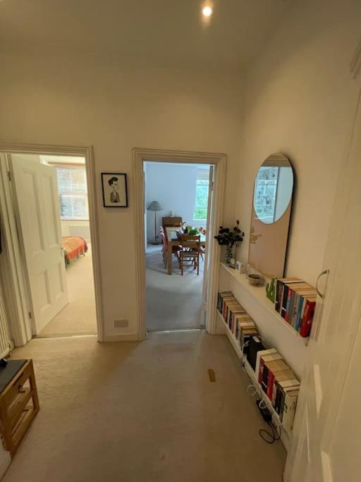 Beautiful 3 Bed In Leafy Hampstead London