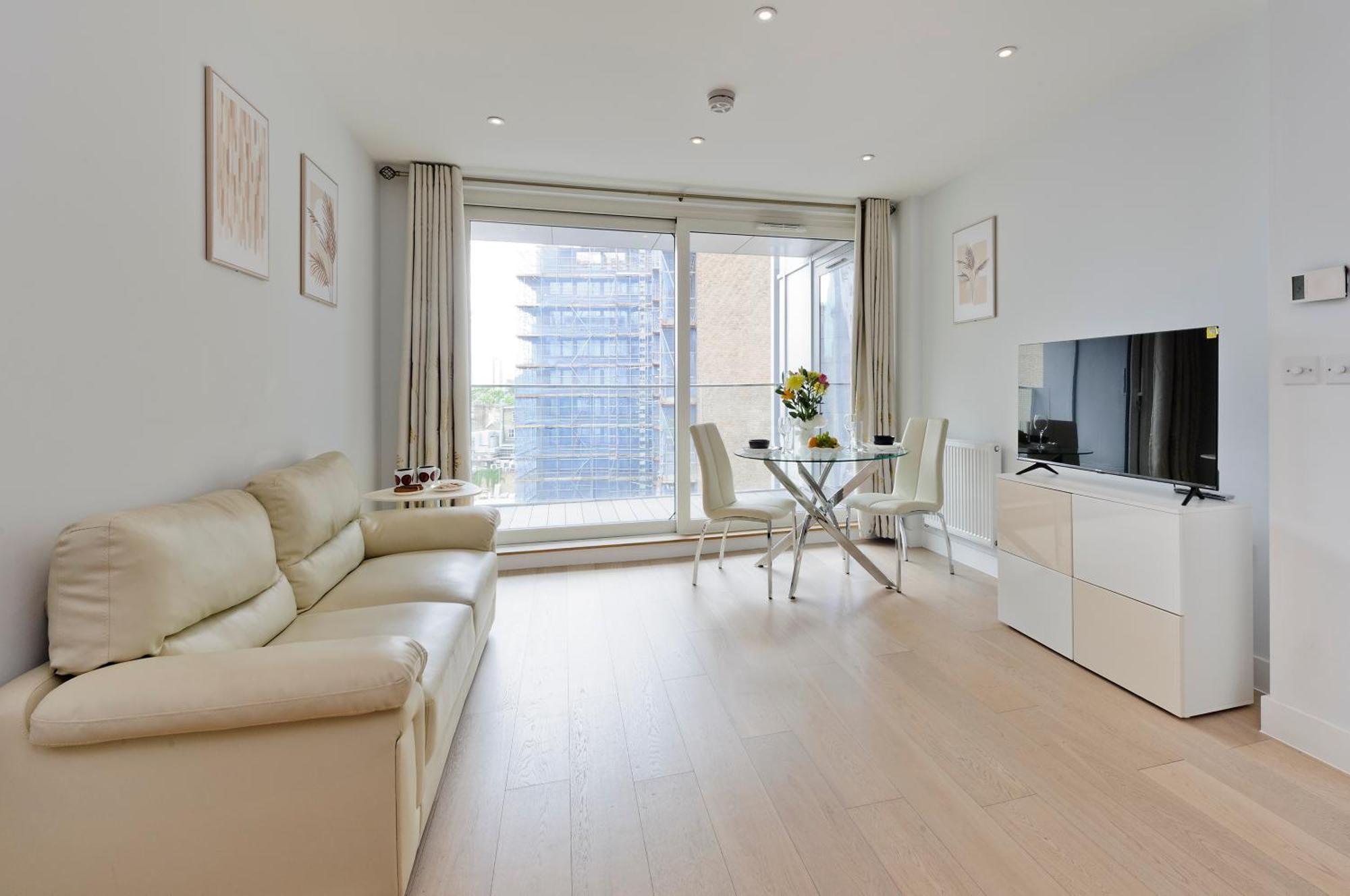 Apartment Spacious Flat Near South Bank By Underthedoormat *