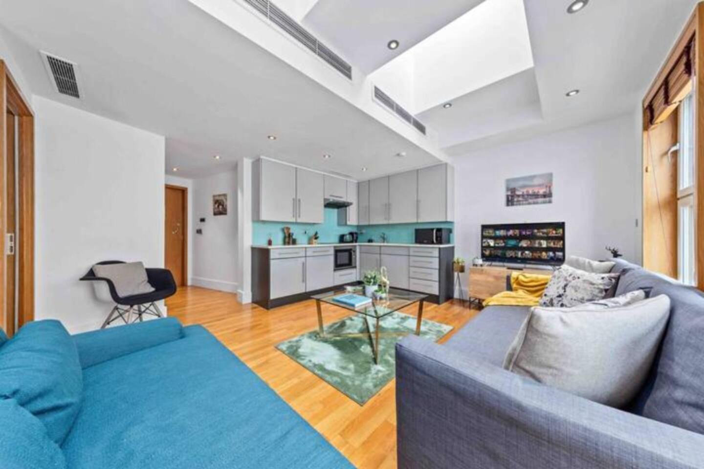 Sleep 4 In St Piccadilly Hy10 Appartement *