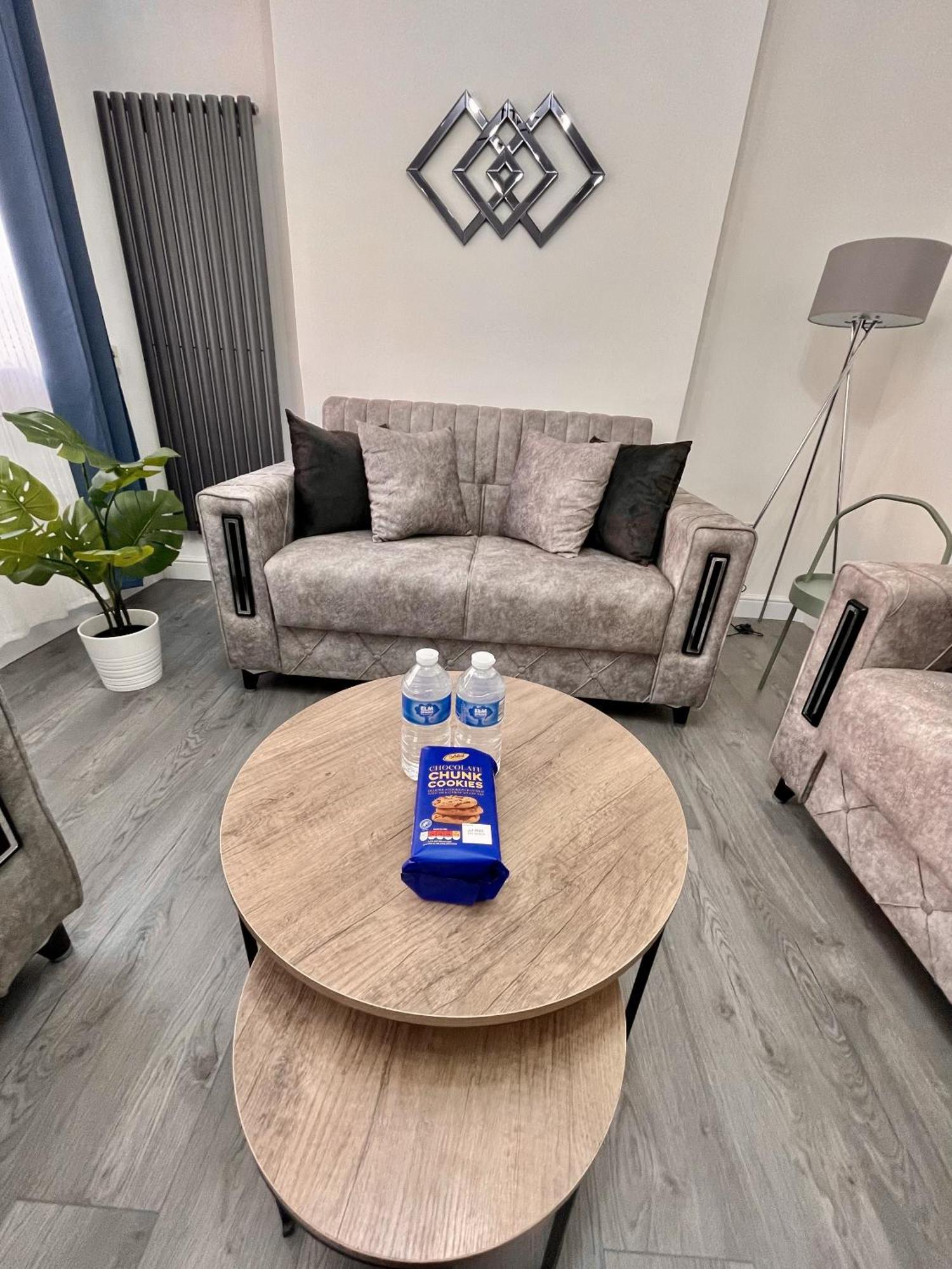 Deluxe - Next To Kings Cross - Eurostar & Euston Station *