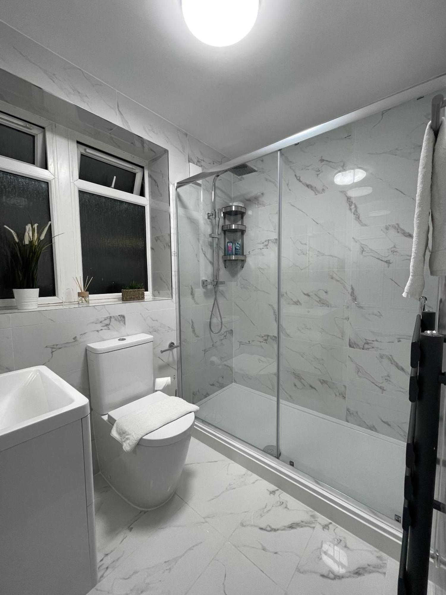 Deluxe - Next To Kings Cross - Eurostar & Euston Station