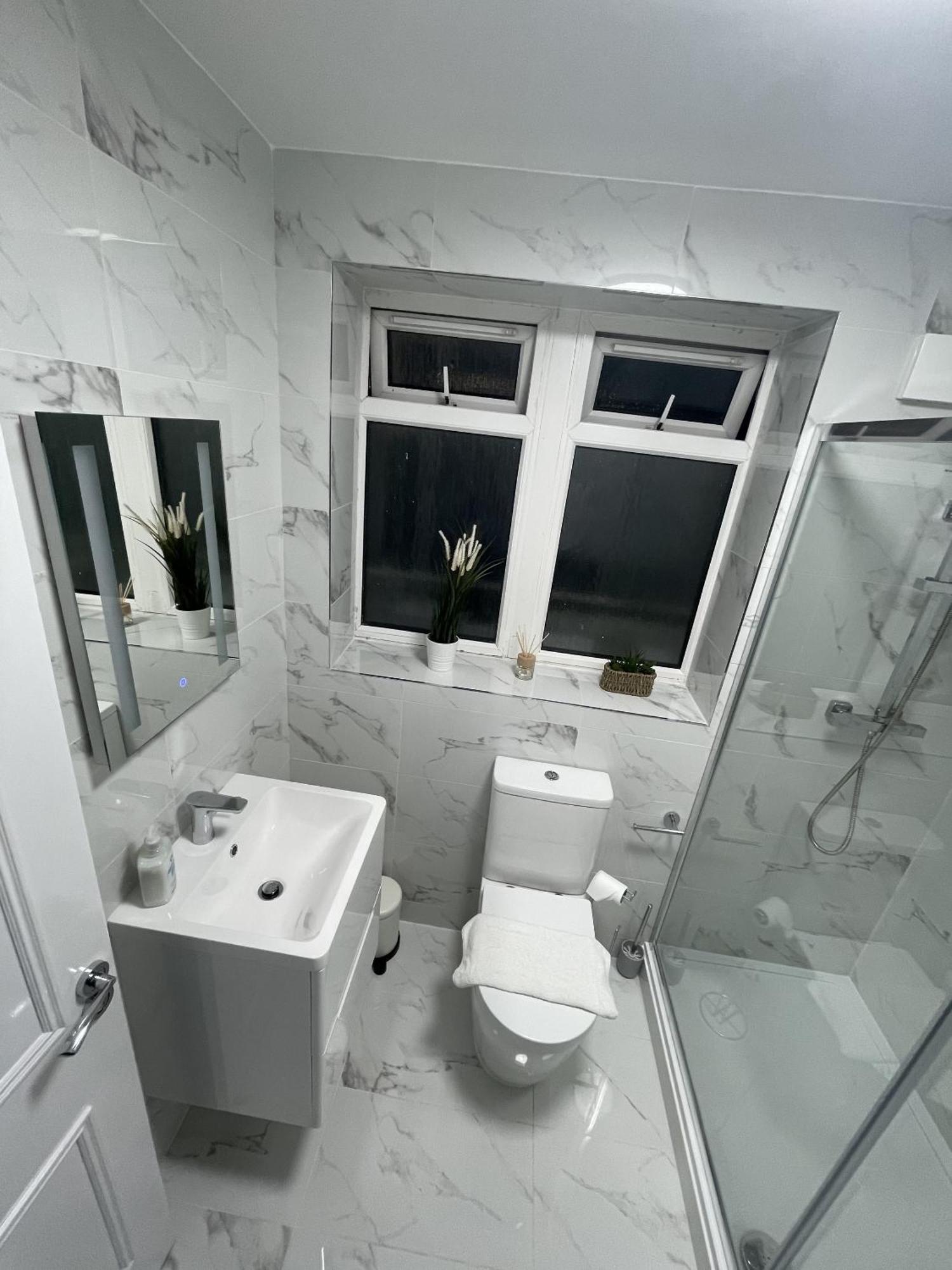 Apartment Deluxe - Next To Kings Cross - Eurostar & Euston Station London