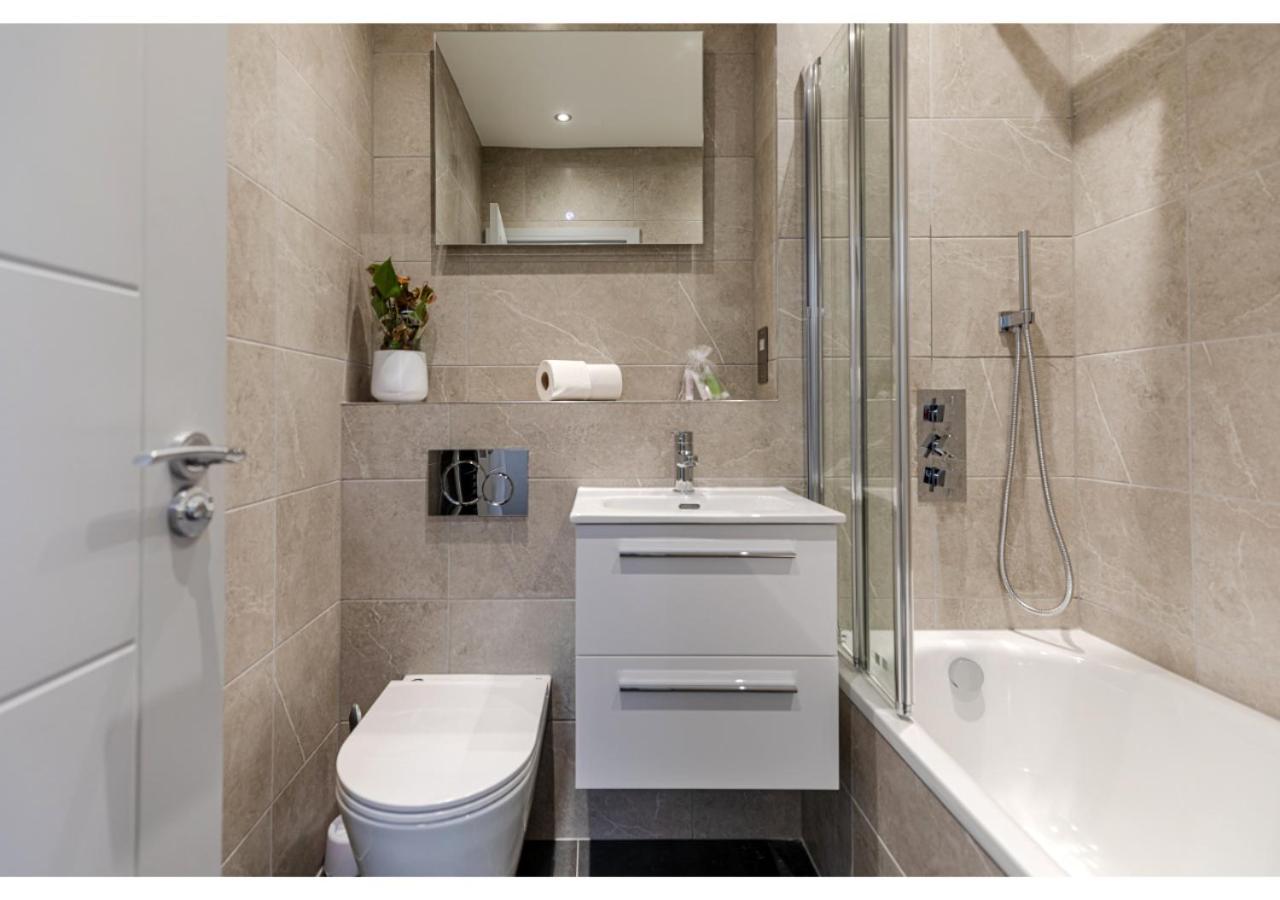 Simply Perfect 2br 2bt Leilighet London