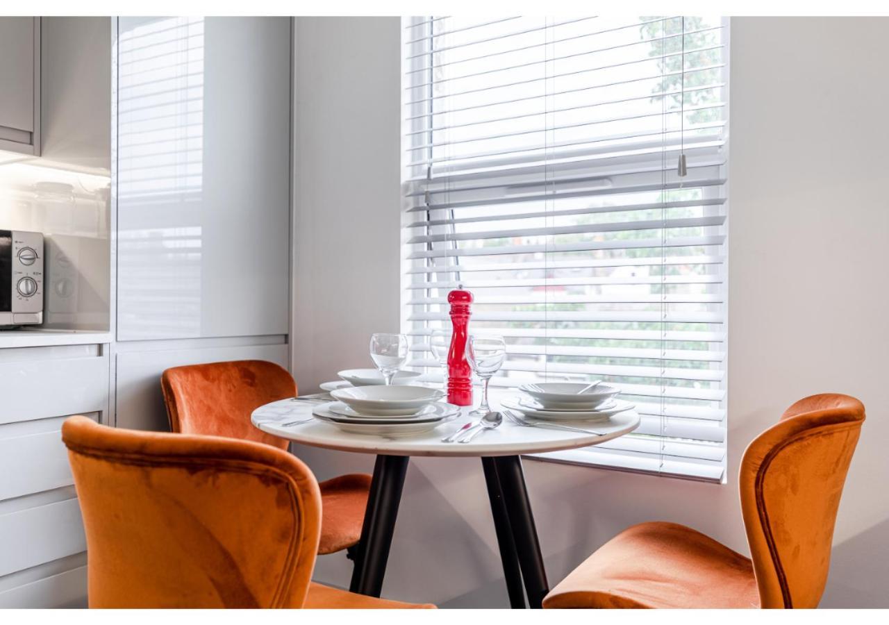 Apartment Cozy And Stylish 2 Bedroom Flat In Greater London