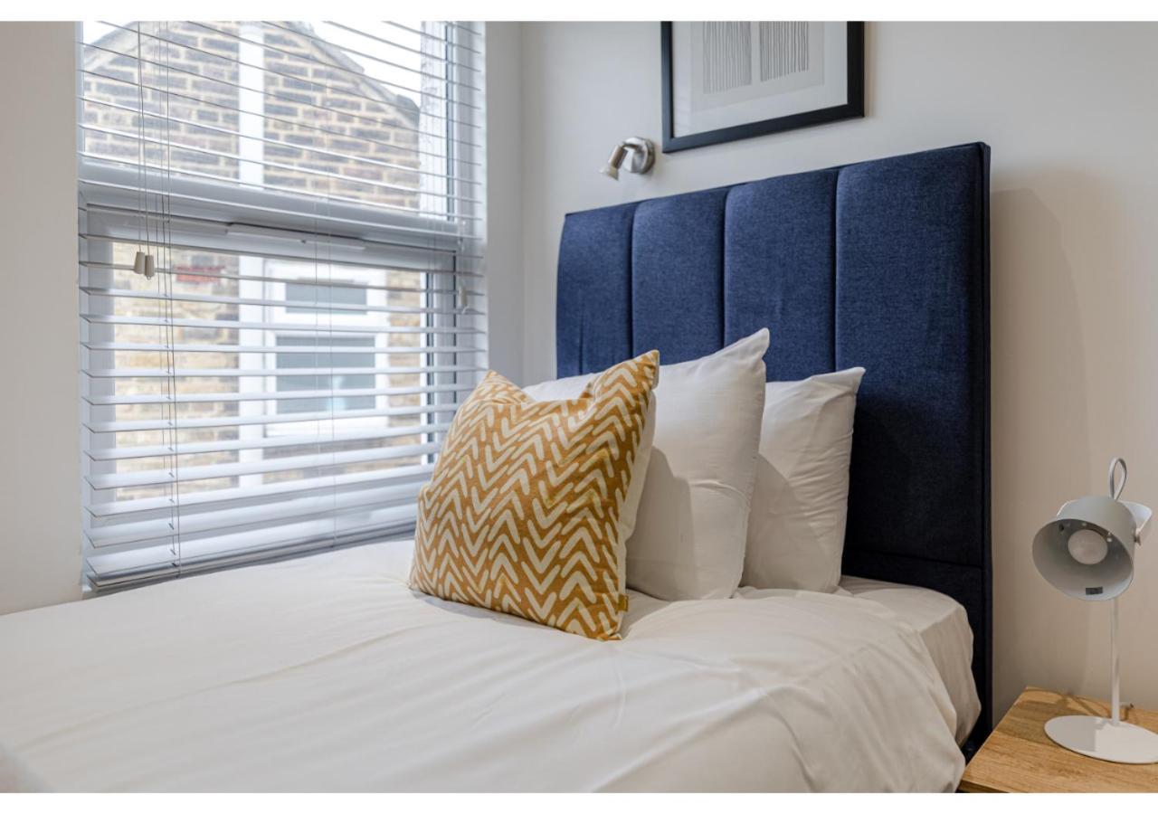 Apartment Cozy And Stylish 2 Bedroom Flat In Greater *
