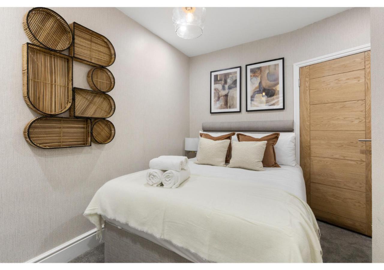 Apartment Conveniently Situated - Luxuriously Furnished!