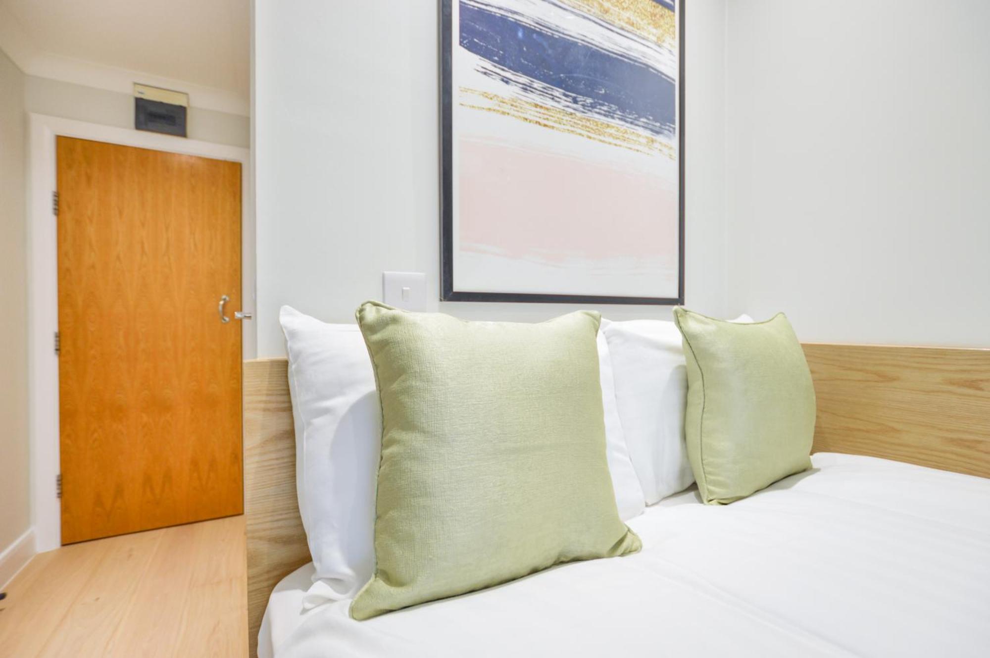 Apartment Queensborough Terrace Serviced By Concept