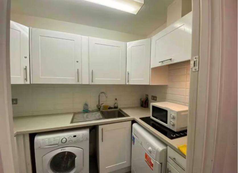 Private In Euston Square, *