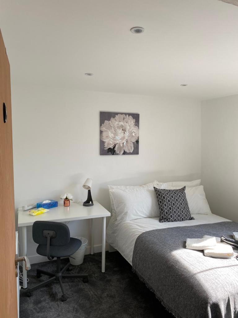 Homestay Comfy Private Bedrooms In Euston,
