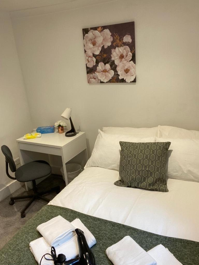 Habitación en casa particular Comfy Private Bedrooms Near Euston, *