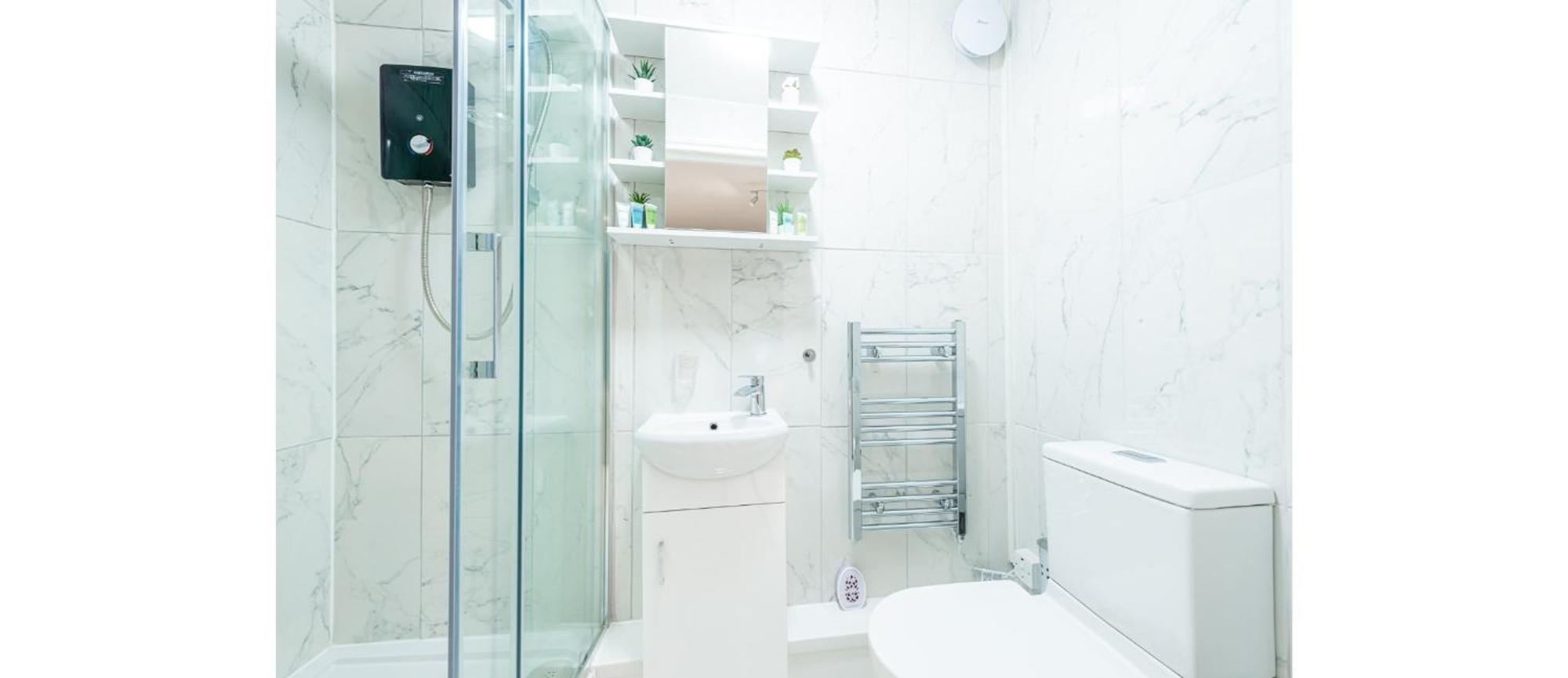 Newly Renovated Cozy Studio #2 Apartment