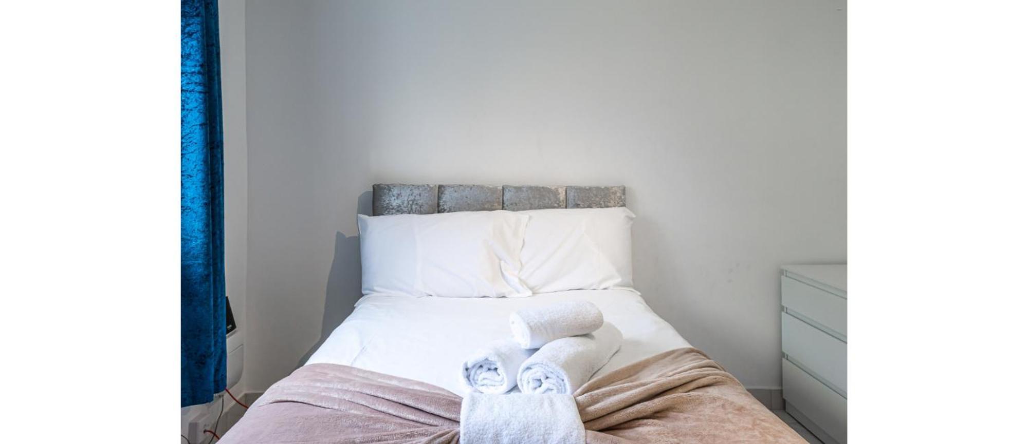 Apartment Newly Renovated Cozy Studio #2 London