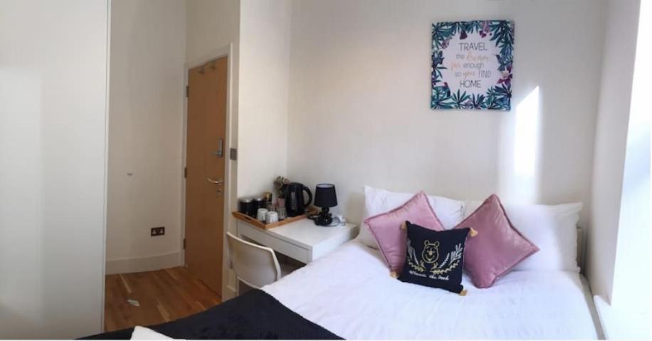 Comfort Bedrooms Near Euston - 161/2 London