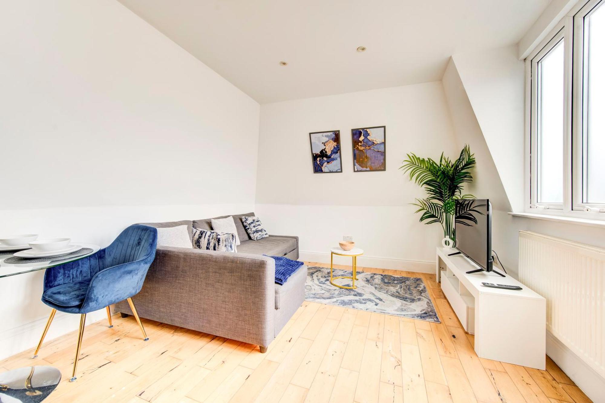 Spacious 1 Bed Near Central - 5 Per Cent Off Weekly Bookings ! Appartement *