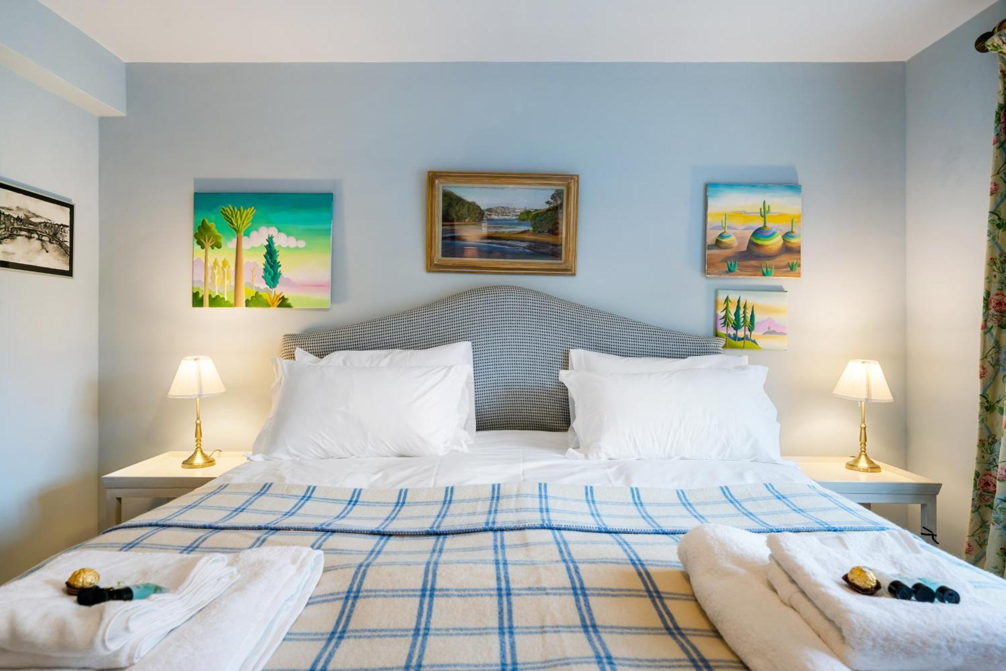Bright & Cosy Gem ~ Battersea Park View ~ King Bed Leilighet London