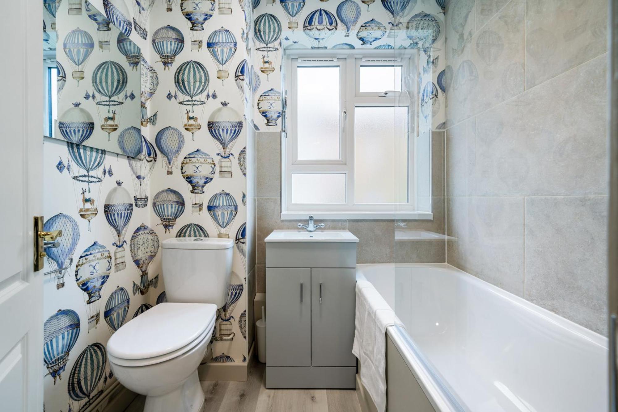 Leilighet Bright & Cosy Gem ~ Battersea Park View ~ King Bed