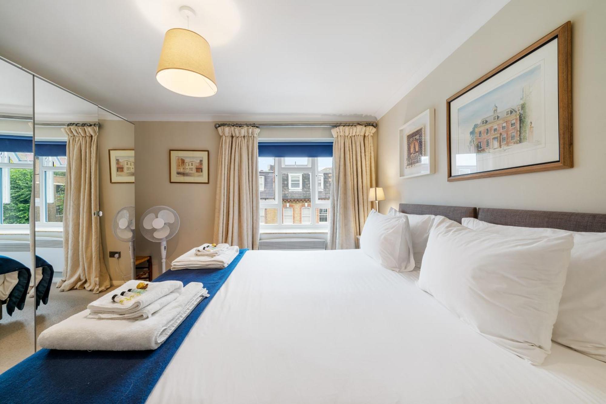 Bright & Cosy Gem ~ Battersea Park View ~ King Bed Leilighet