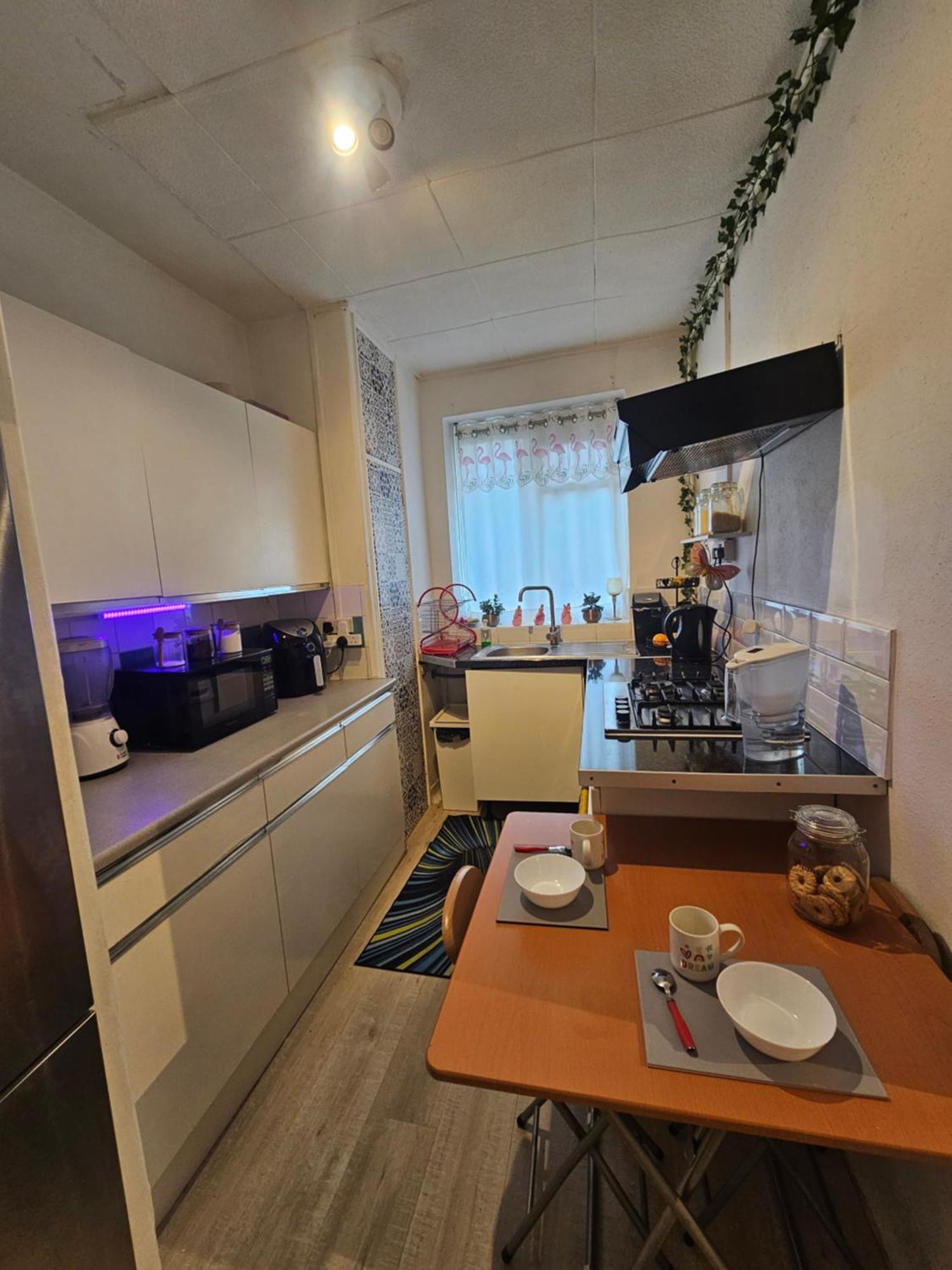 Homestay Confortable Close Hide Park London