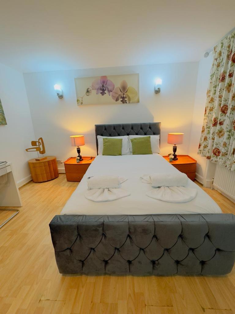 Bright Budget Studio In Central Leilighet *