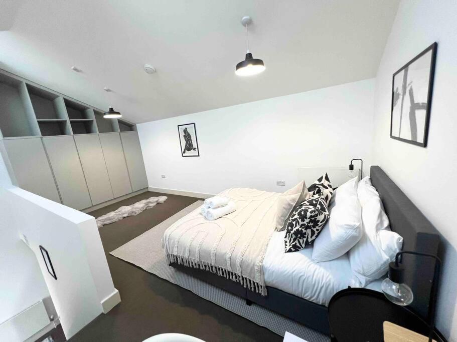Camden Loft Apartment! Leilighet London