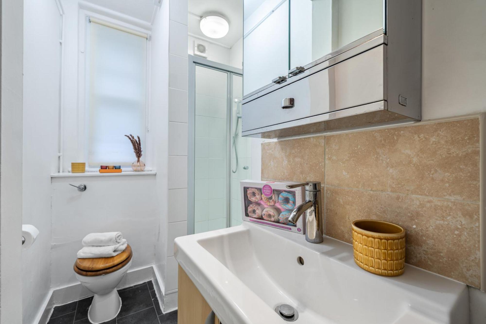 Chic Urban Retreat 1 Bedroom Gem In Covent Garden Londen