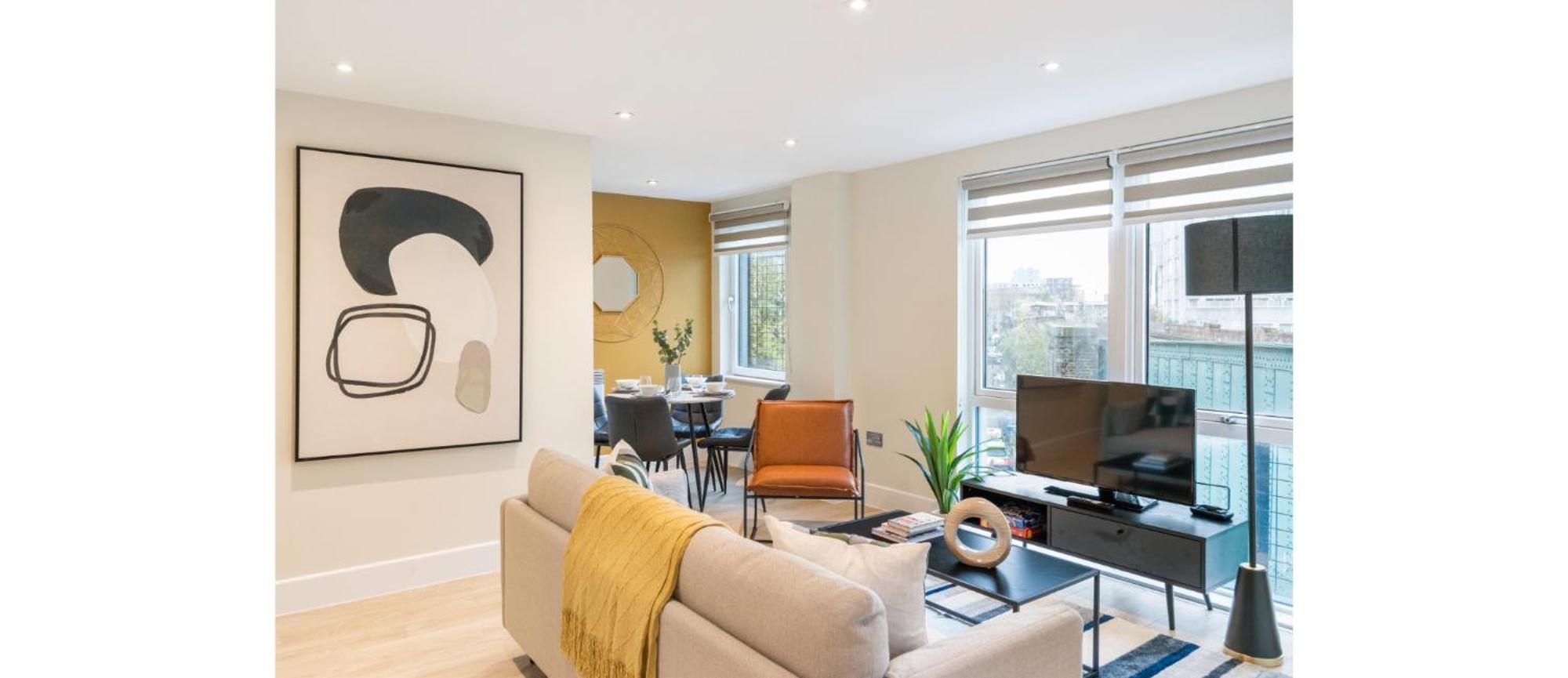 Your Home: 1br Flat With Modern Amenities *