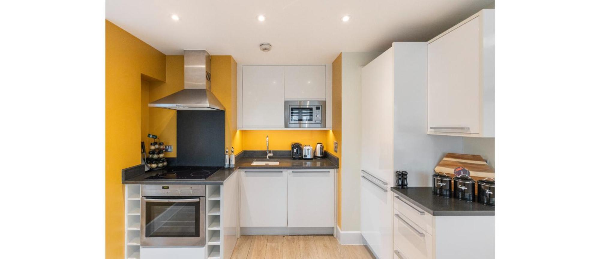 Your Home: 1br Flat With Modern Amenities Apartment London
