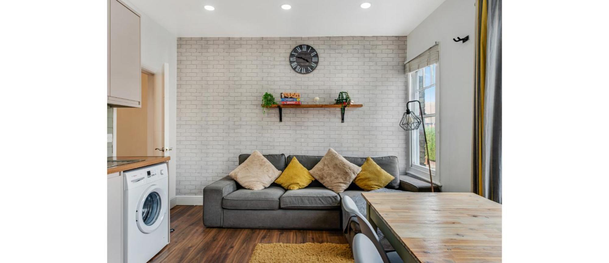 Appartement Spacious Two Bedroom In Wood Green