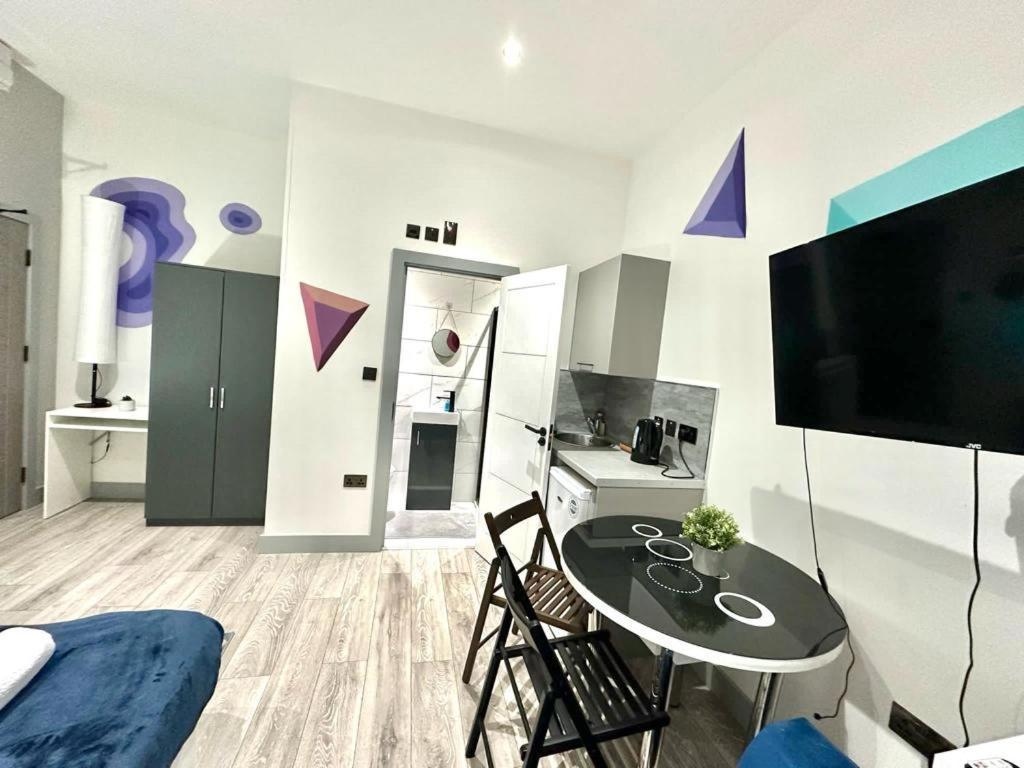 New Cross Suites -se14 Guest house *