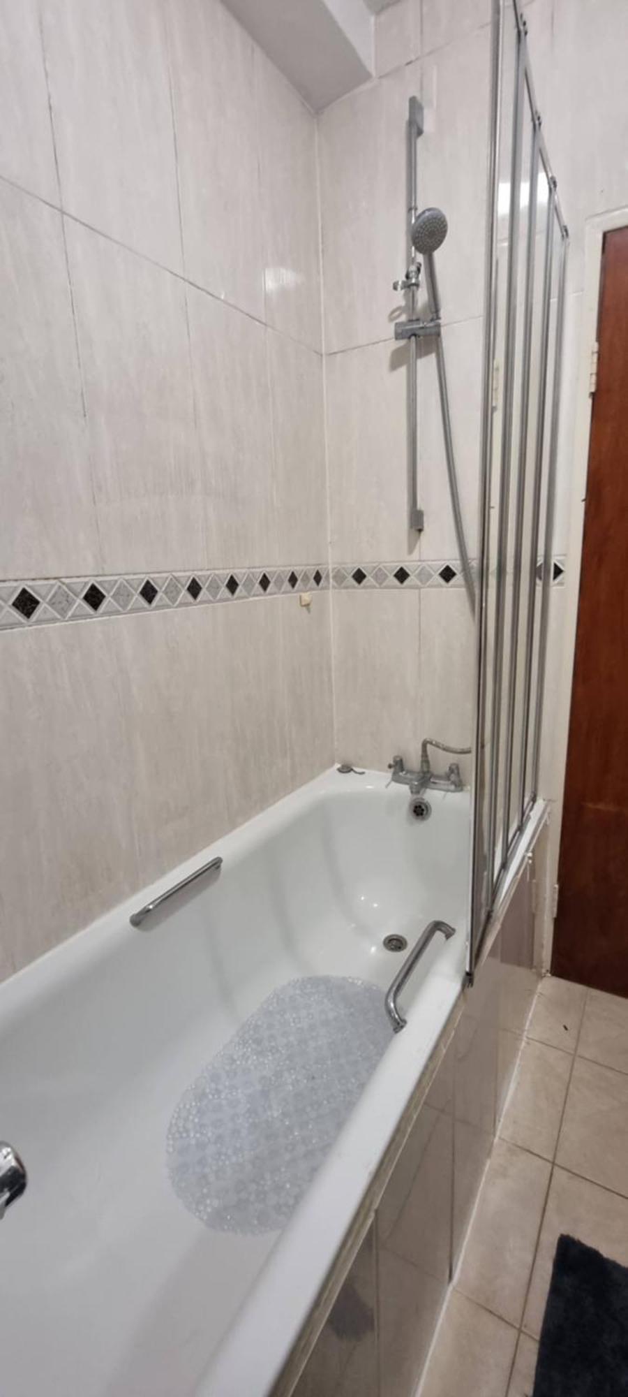 4-bed In London