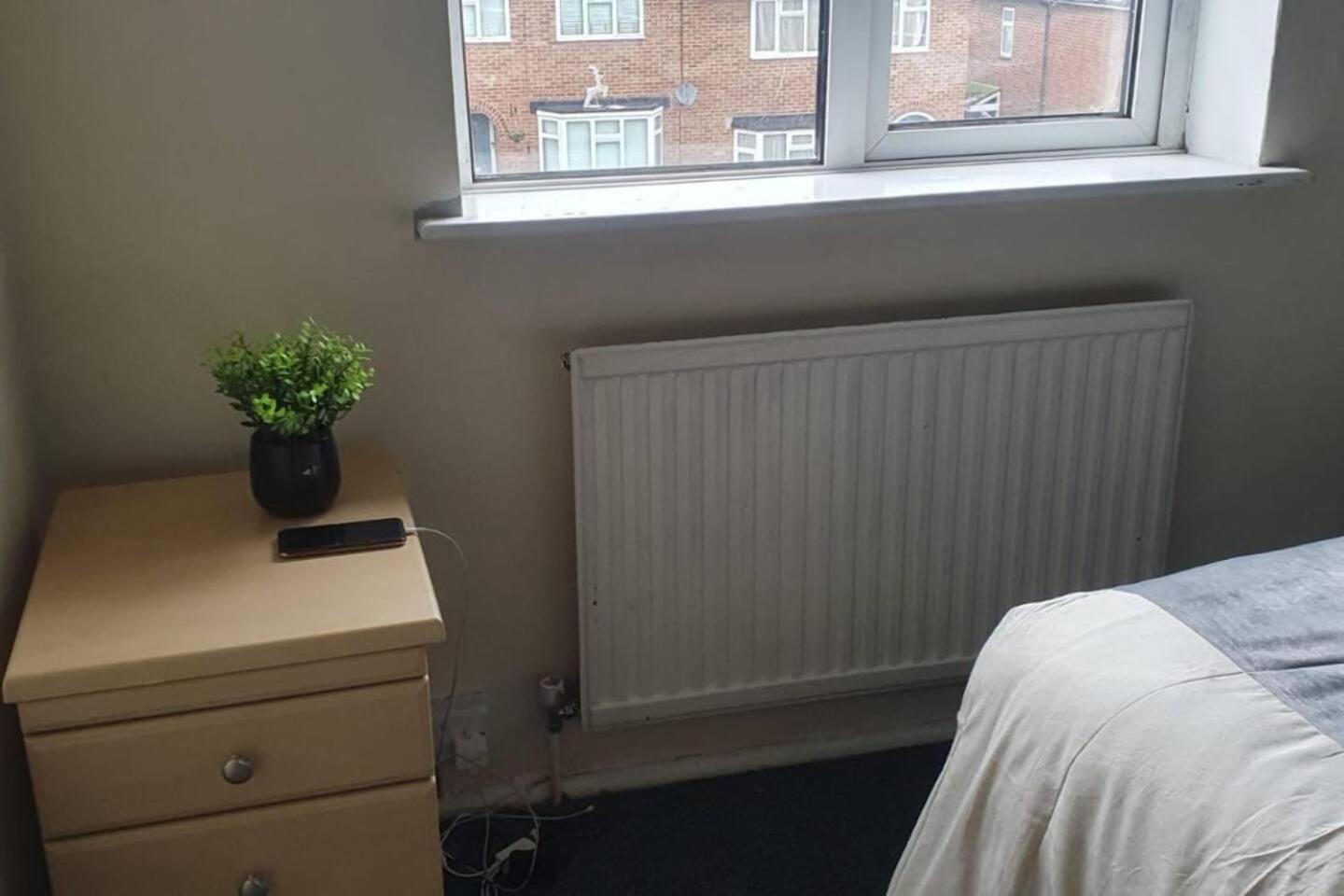 Holiday home Lovely Contractor Family House London