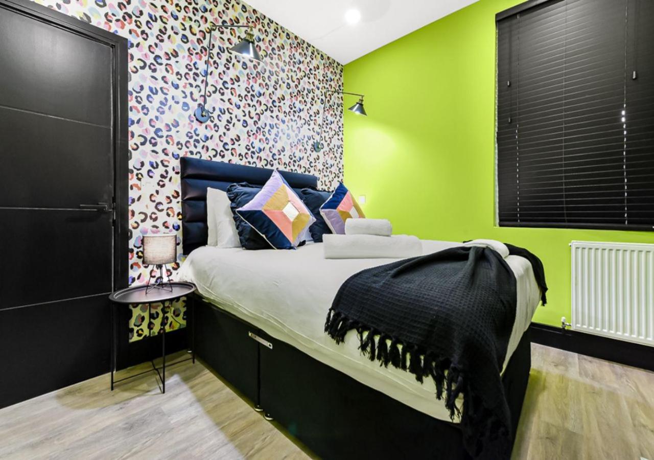 Apartment Bright & Colourful House - For A Large Groups *