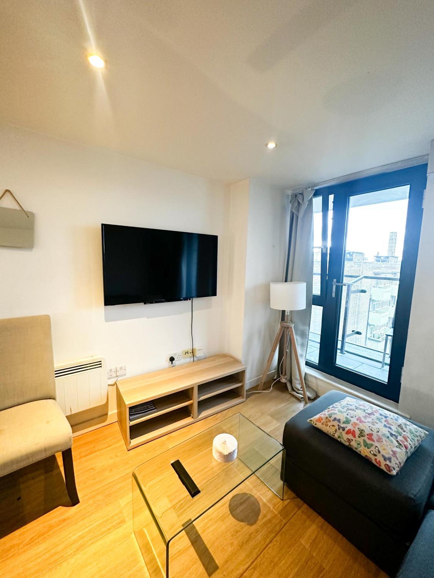 Shard Views Apartment