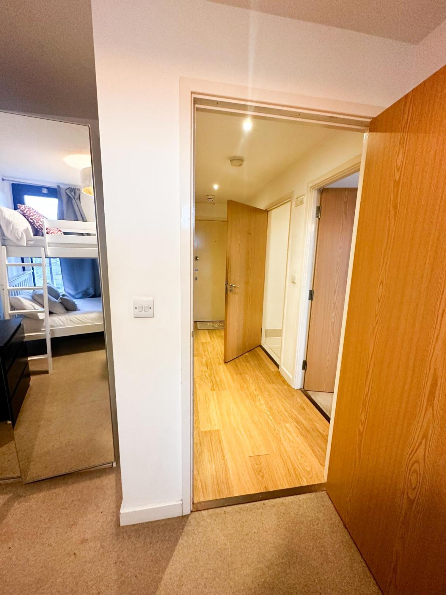 Shard Views Apartment London