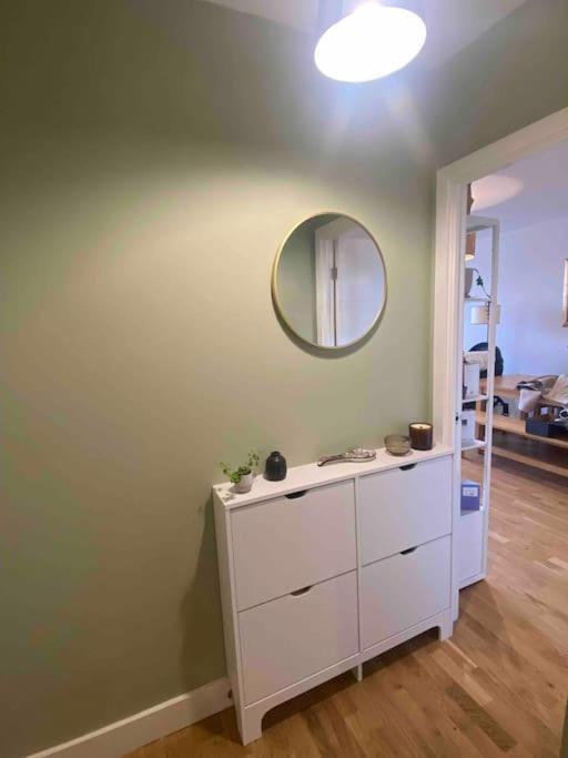 Spacious 2-bedroom In Location, Modern Amenities, Walking Distance To Attractions Appartement *