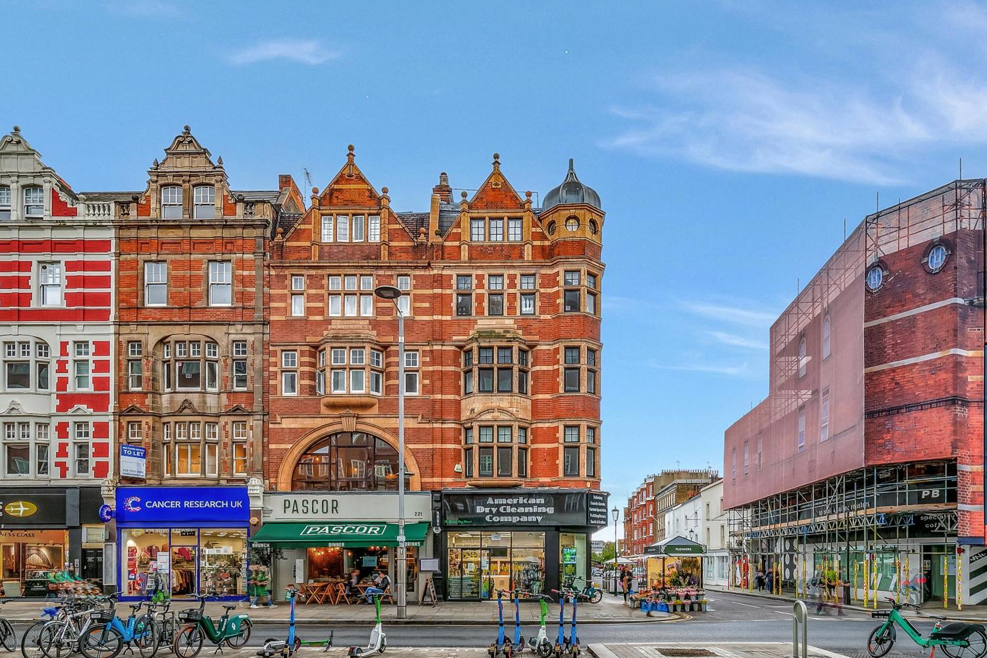 Lovely Kensington Apartment London