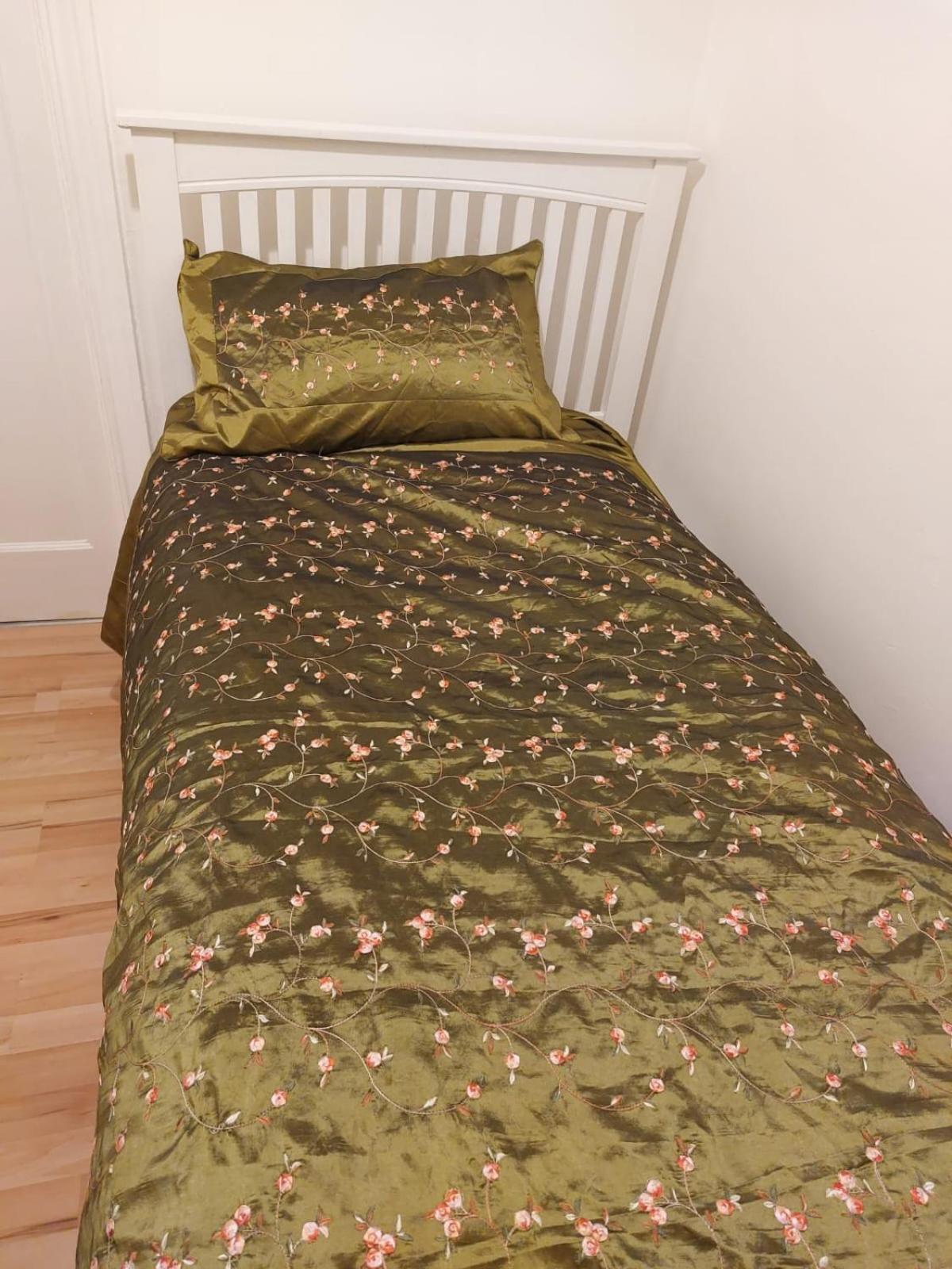Catford Homely *