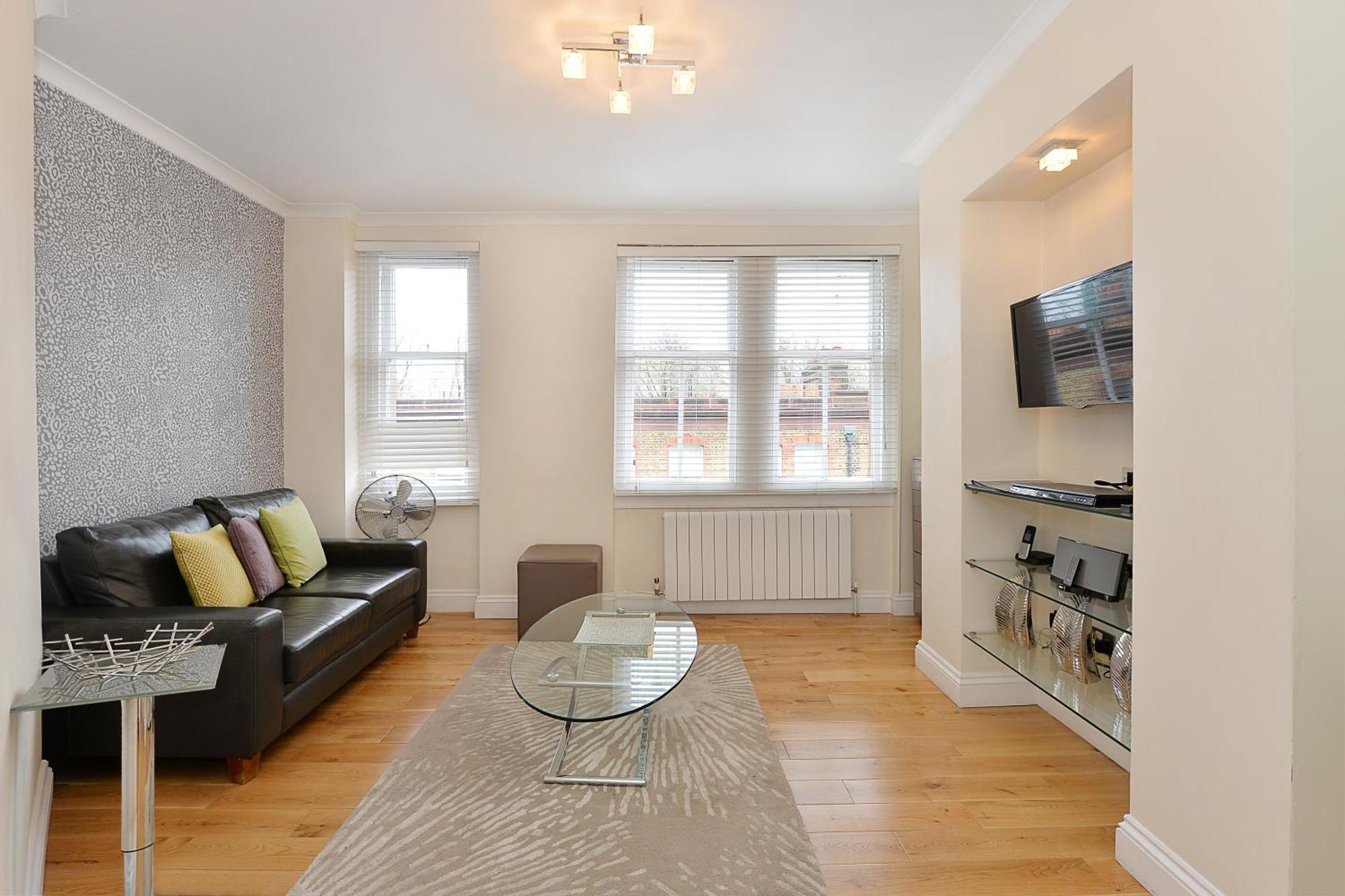 Chiltern Street Serviced By Globe * London