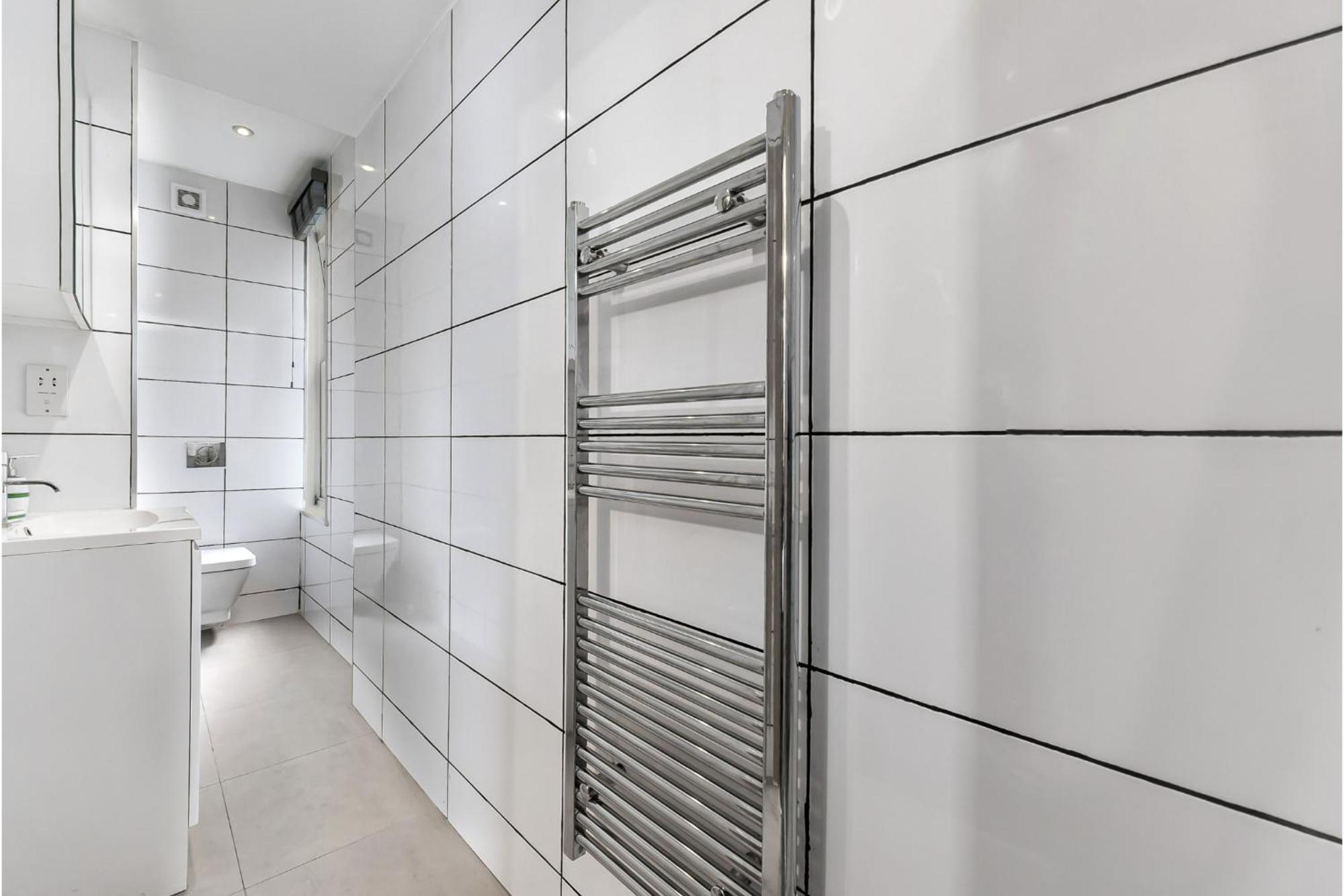 Apartment Newly Renovated 1 Bdr Flat - Location