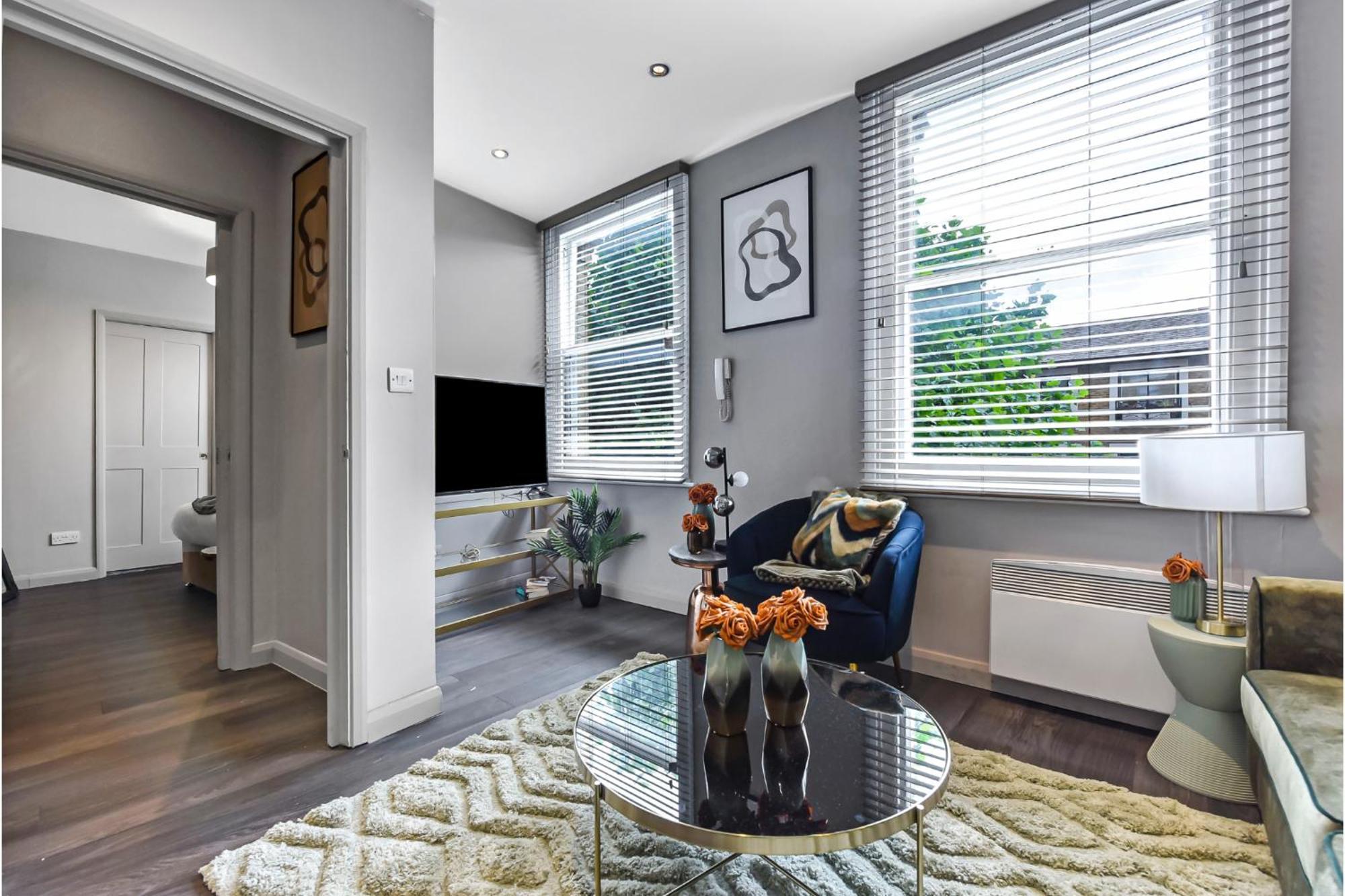 Apartment Newly Renovated 1 Bdr Flat - Location