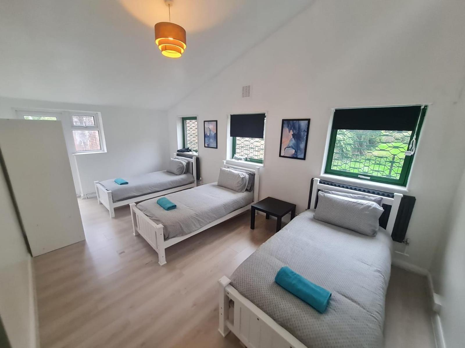 E2 Guest house