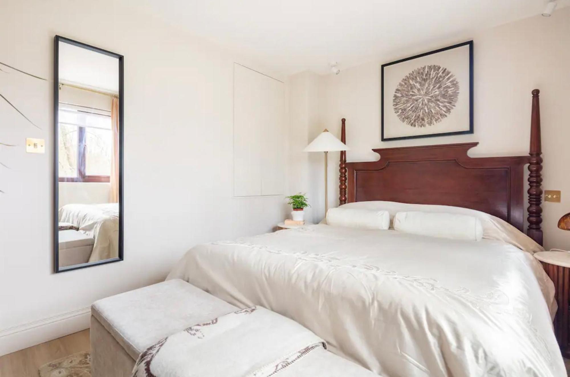Spring Cosy 2-bed With Free Parking Feriehus London