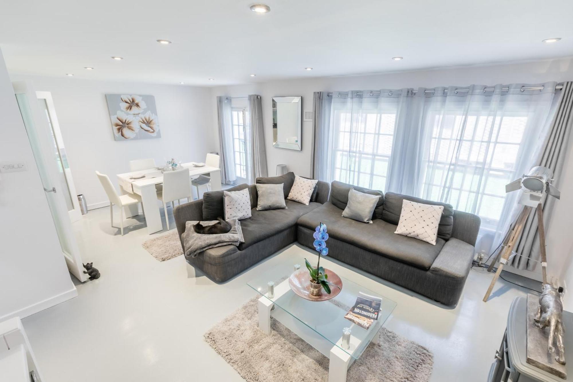 Ferienhaus Comfortable 4 Bed Mews Town House Near Hyde Park