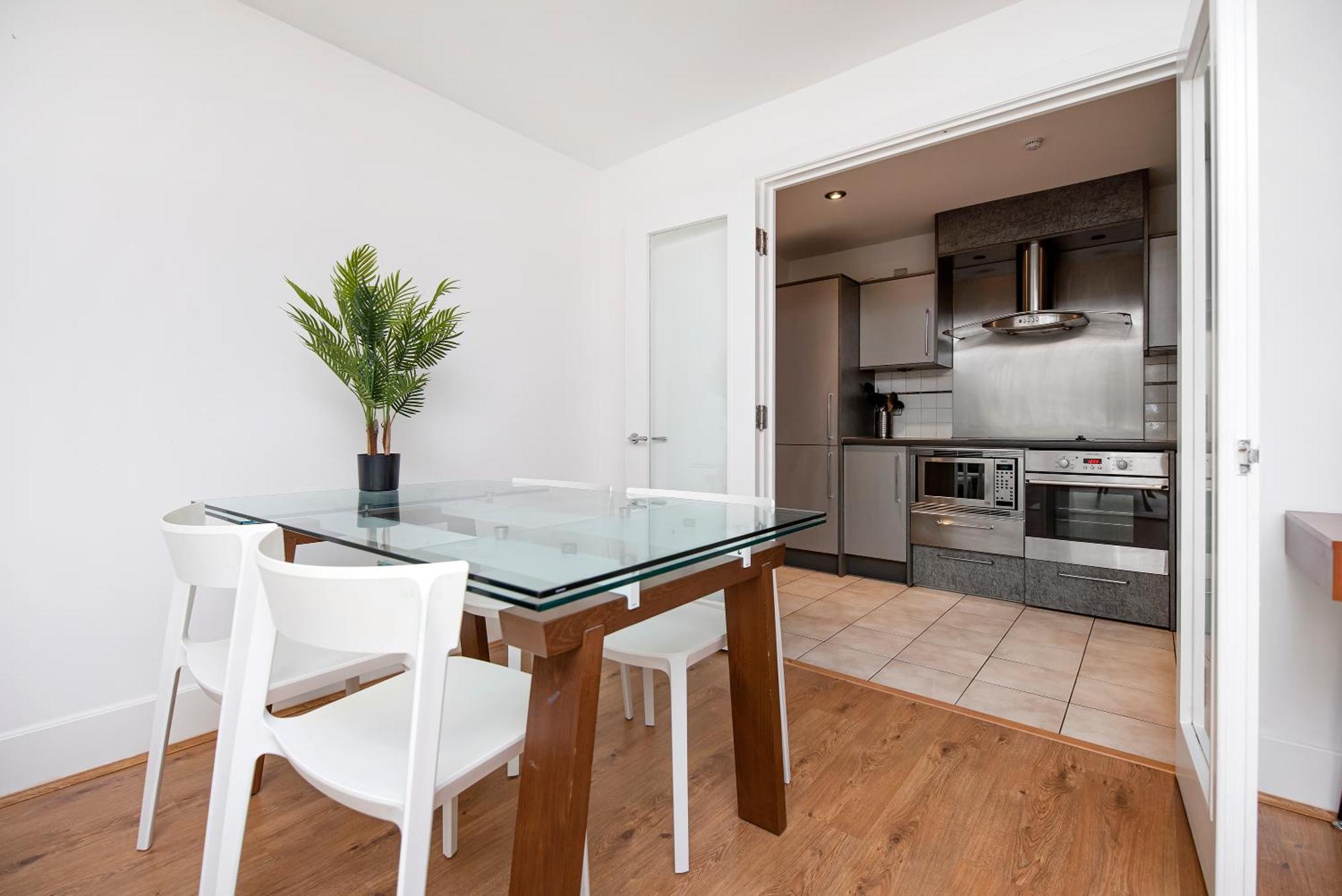 Apartment 2 Bed 2 Bath Close To Big Ben *